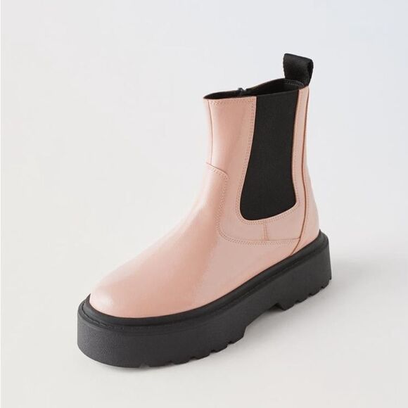 ZARA PATENT EFFECT CHELSEA BOOTS - Picture 5 of 8